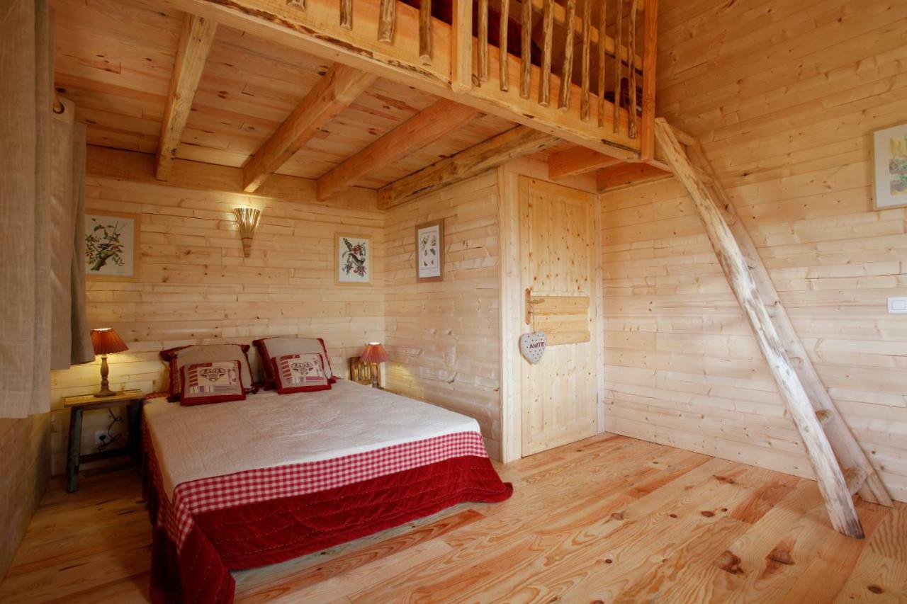 Les Cabanes Des Benauges Arbis Екстер'єр фото